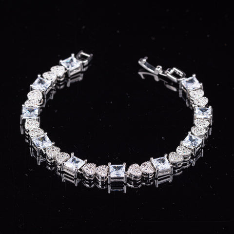 White Gold Princess Cut & Pavé Diamond Tennis Bracelet