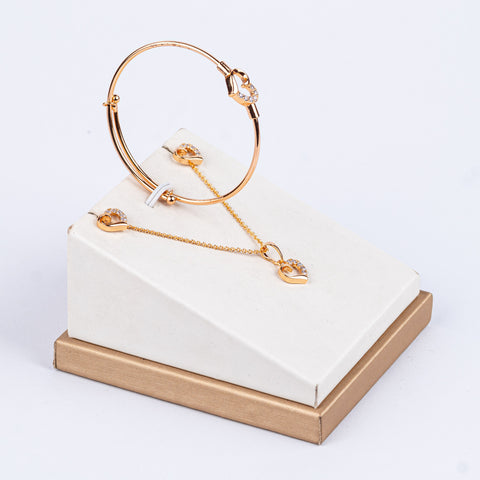 Gold-Plated Sparkling Heart Kids Pendant Set