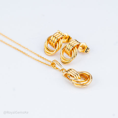 Dainty Pendant Set