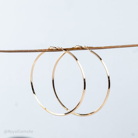 Sleek Gold Statement Hoops