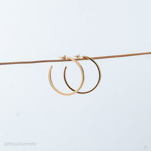Minimalist C-Hoop Gold Earrings