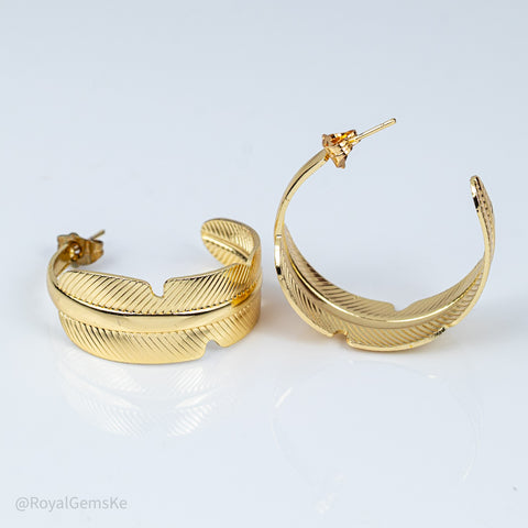 Golden Plume Heritage Hoops