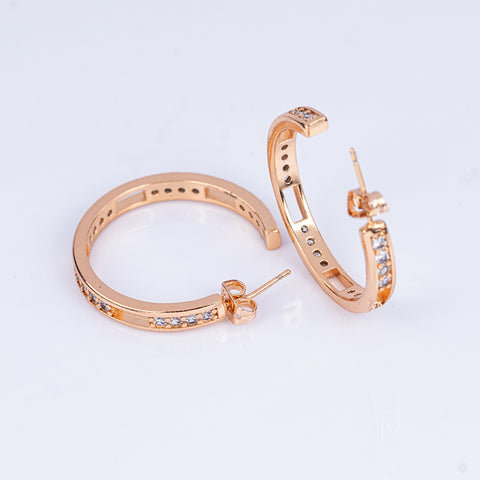 Minimalistic Round Chic Hoops