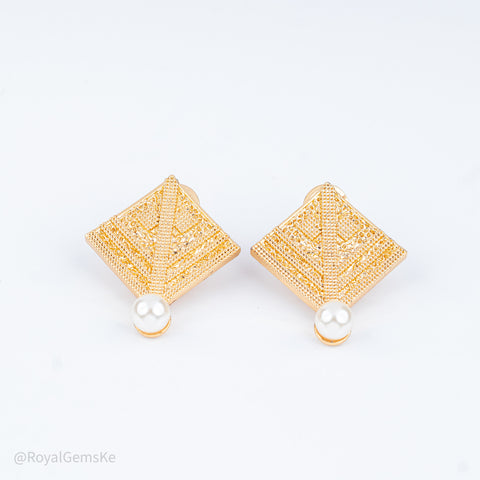 Golden Textured Pyramid Earrings