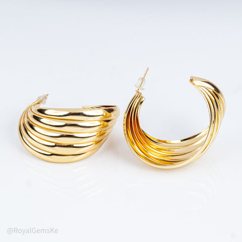 Golden Ribbed Crescent Hoops