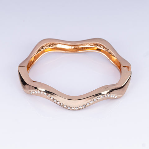 Golden Rhapsody Bangle