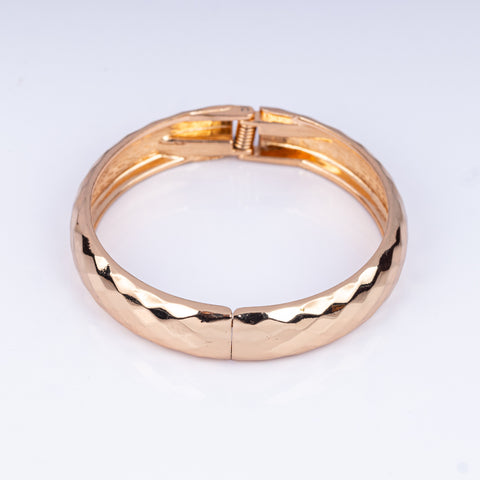 Hammered Gold Chunky Bangle