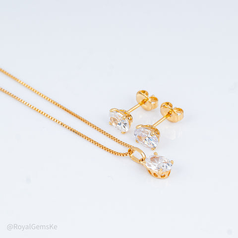 Elegant Oval Solitaire Pendant Set