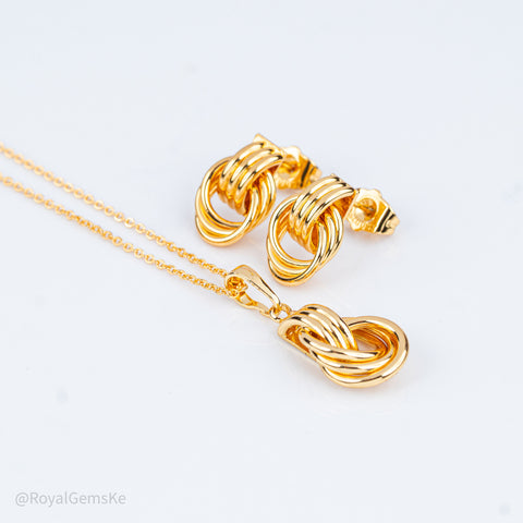 Gilded Love Knot Pendant Set