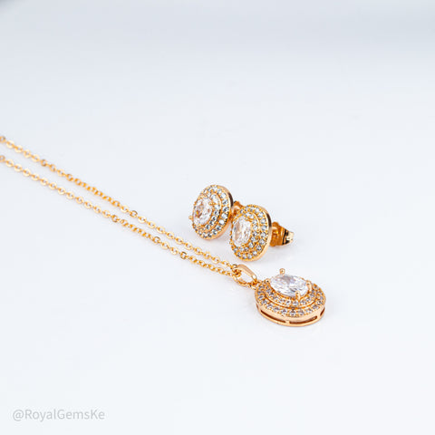 Signature Brilliant Tiered Medallion Set