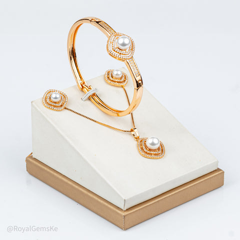 Golden Pearl Halo Pendant & Bangle Set