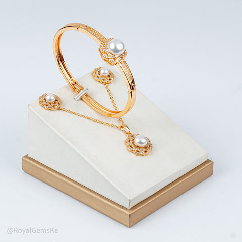 Victorian Pearl Petal Set