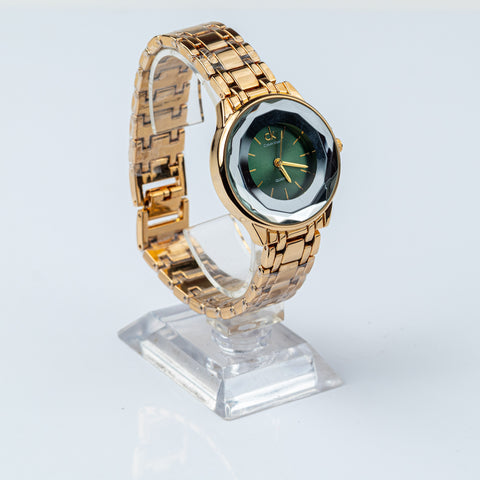 Luxe Diamond-Facet Emerald Timepiece