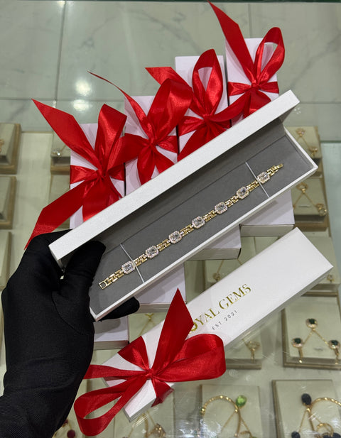 Golden Empress Halo Bracelet