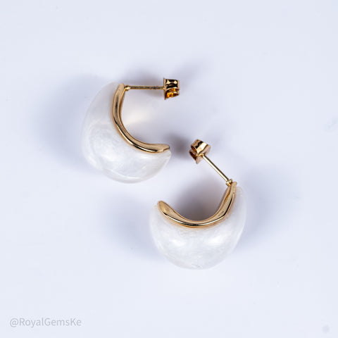 Pearl White Glossy Crescent Button Drops