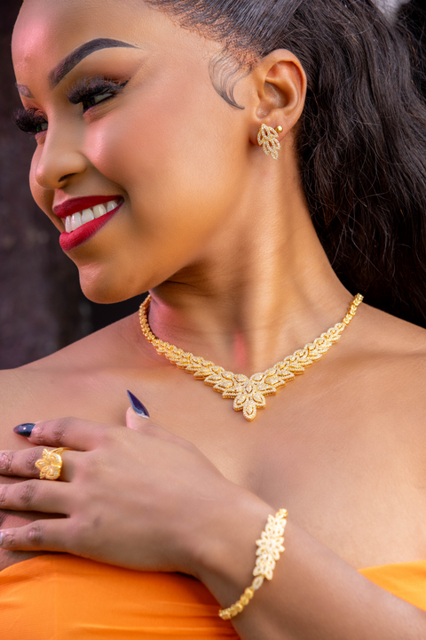 Imperial Wings Pavé Horizon Set