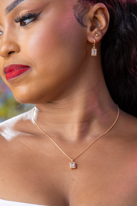 Luminous Radiant-Frame Pendant Set