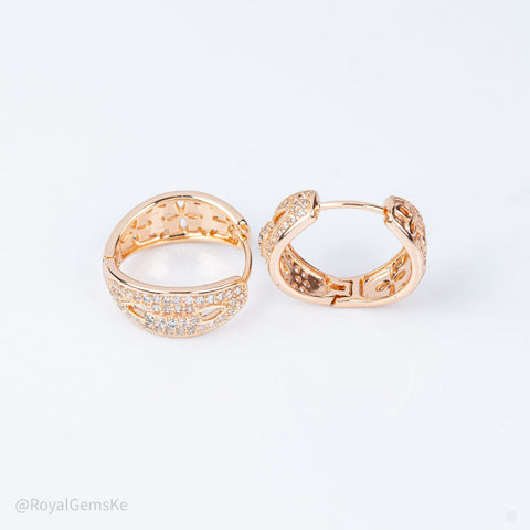 Floral Cutout Pavé Medium Hoops